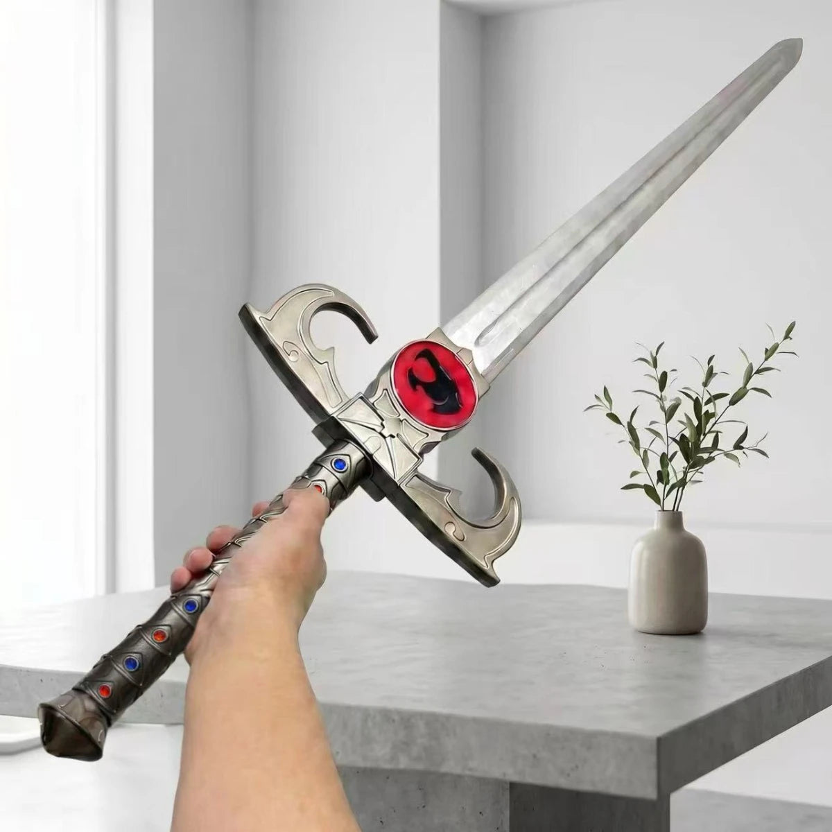 39.37inch 100cm Lion O Sword of Omens Red Emblem Braided Handle Glowing Effect Unsharpened Anime Cosplay Prop