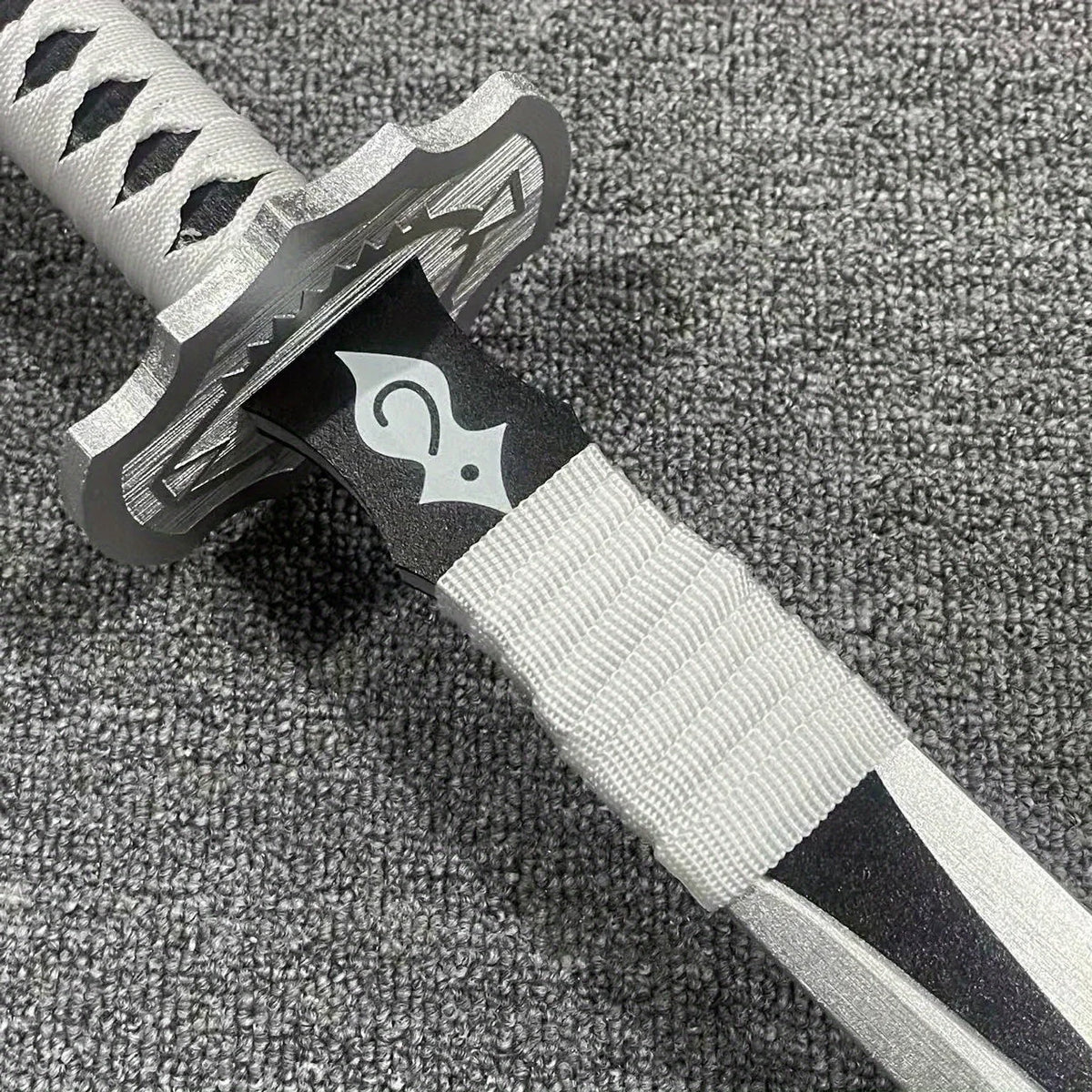 47inch 2B 9S Katana Cosplay Prop Wood Ninja Knife Anime Automata Sword Real Size Japanese Katana Original Samurai Sabre Gift