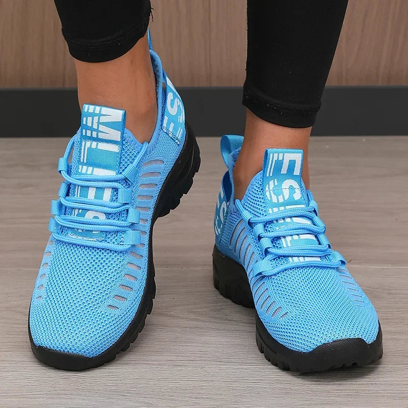 2025 Fashion Mesh Running Shoes Men Women Breathable Lightweight Cushioned Sole Sports Gym Outdoor Training Sneakers Quick Dry