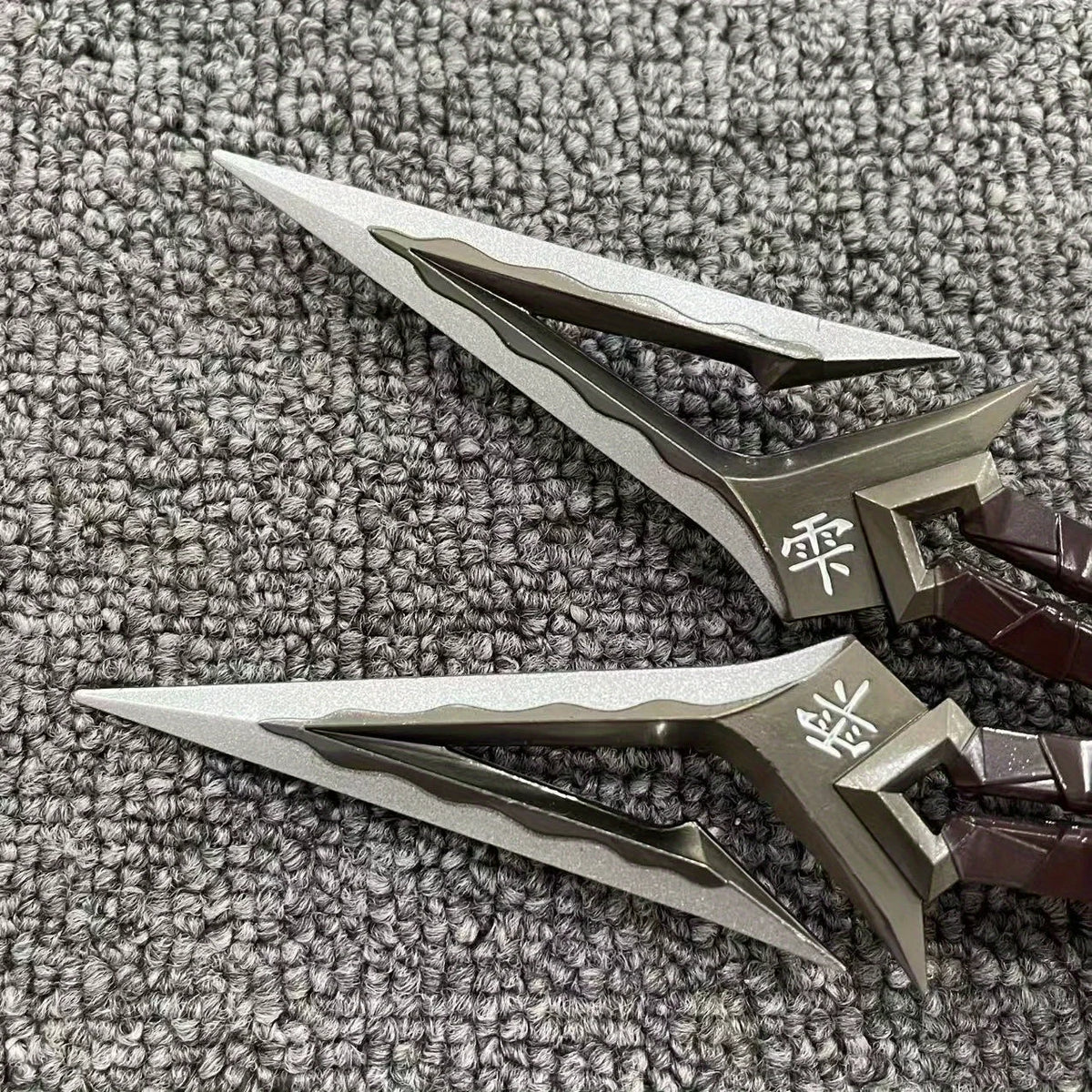 6/8.6inch Valorant Ninja Star Metal Small Sword Anime Cosplay Prop Ninja Kunai Japanese Safe Unsharpened Display Collection Gift