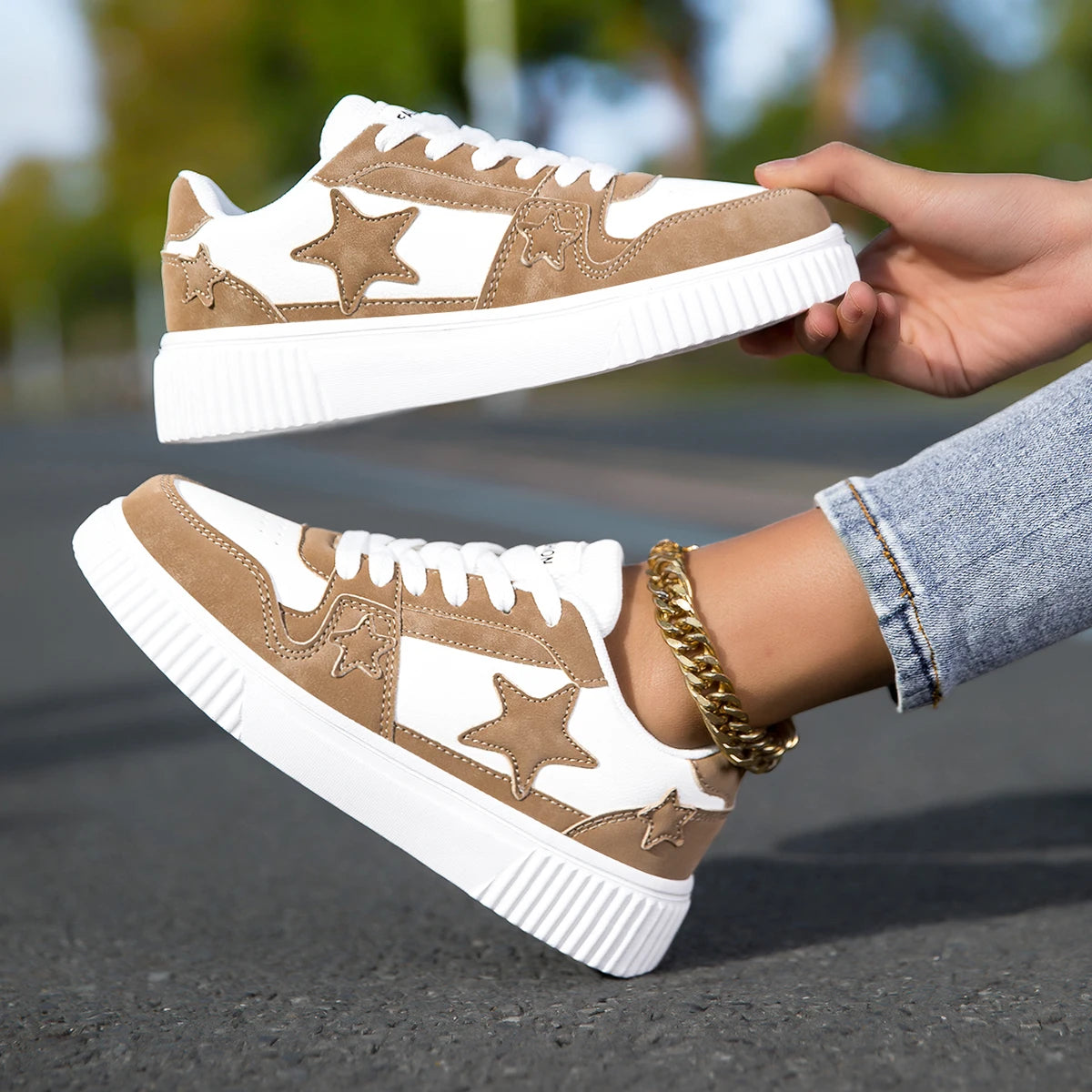 YRZL Womens Sneakers Casual Sports Shoes Couple Breathable Thick Sole Lightweight Skateboard Shoes Man Outdoor Fashion Footwear