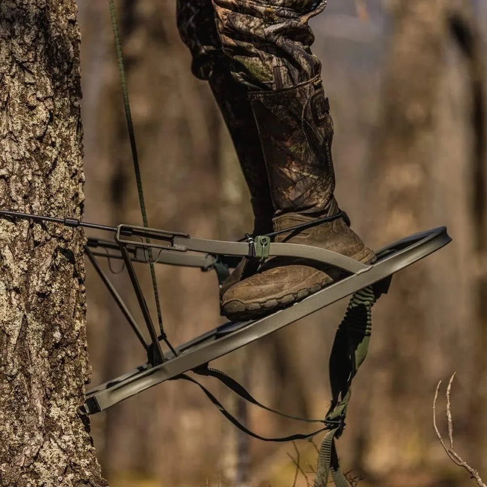 Lightweight Compact Hunting Climbing Treestand for Adults with Mossy Oak Camo