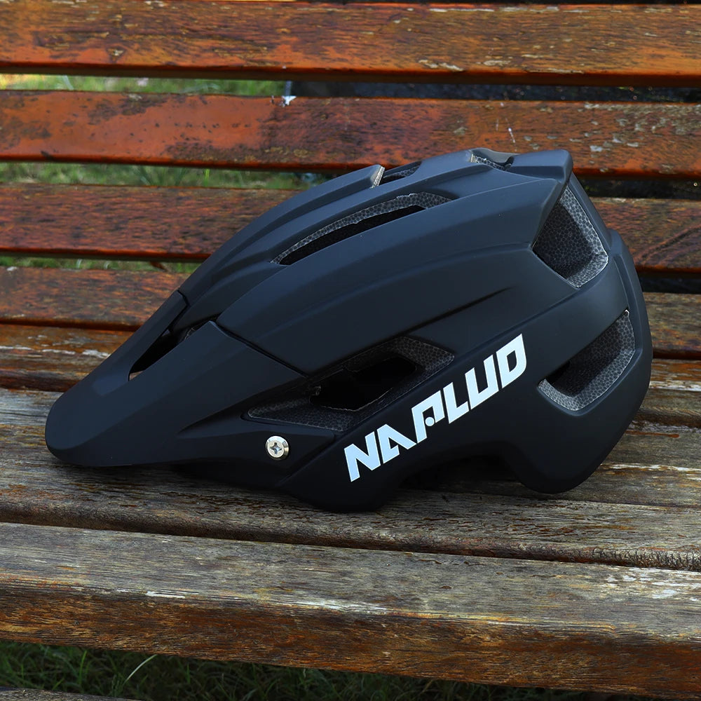 Outdoor DH MTB Mountain Bike Cross Country Bike Helmet Men's Light CE CPSC Safety Helmet Mountain Bike Helmet Lightweight